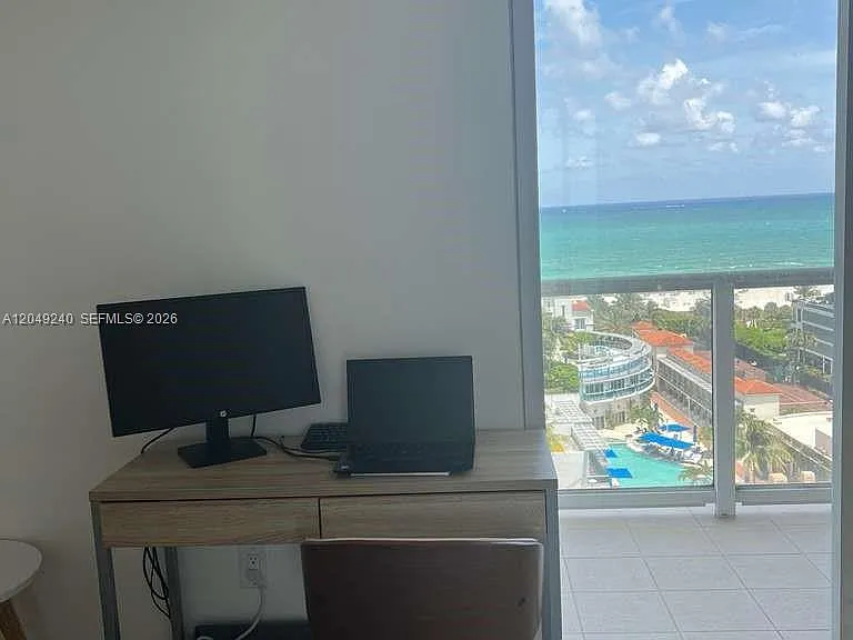 5900 Collins Ave #1406 — Photo 10
