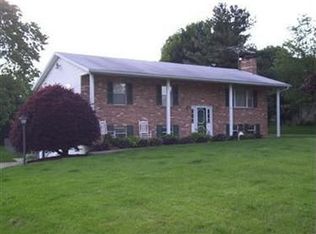 5778 Rick Dr, Clinton, OH 44216