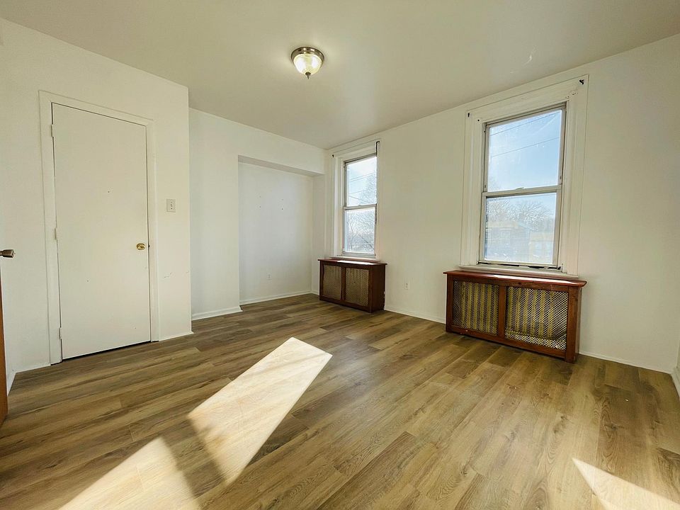 1st image of 197 W Duncannon Ave #2