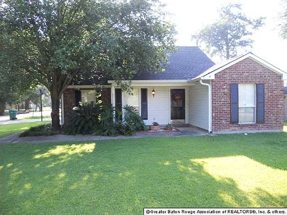 3rd image of 7445 Linda Lee Dr