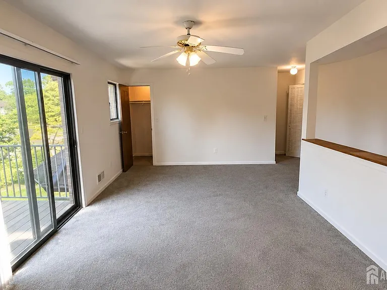 4116 Birchwood Ct — Photo 3