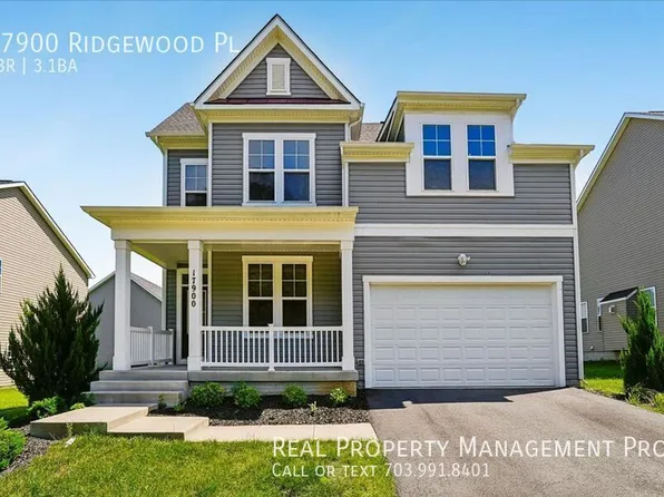 17900 Ridgewood Pl, Round Hill, VA 20141