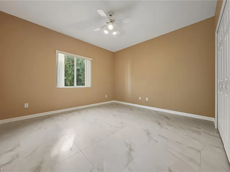 128 Heritage Way — Photo 34
