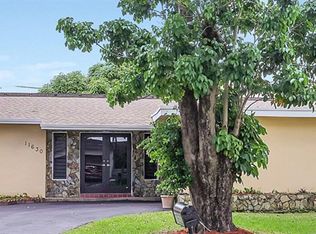 11630 NW 29th Pl, Sunrise, FL 33323