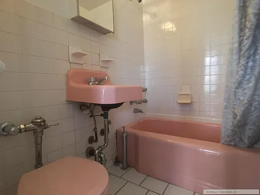 Rented by Sovereign Realty NYC | media 11