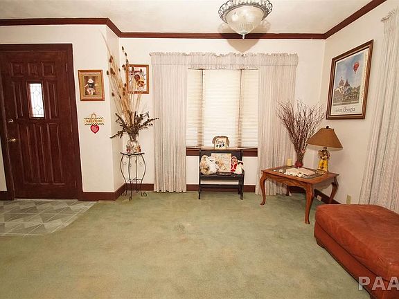 5th image of 1110 E Forrest Hill Ave