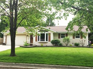 1615 Edon Dr, Janesville, WI 53546