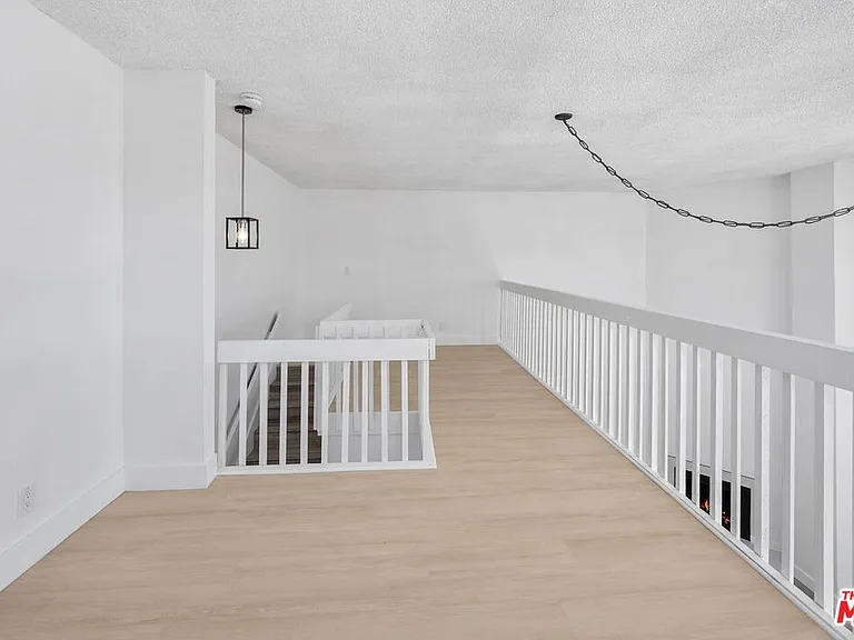 19 Sunset Ave #3 — Photo 12