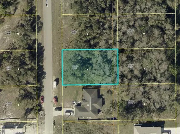 833 Andover AVE S, LEHIGH ACRES, FL 33974