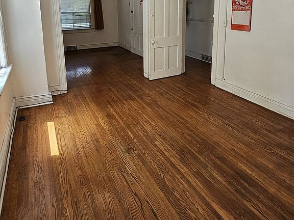 5th image of 173 Hamilton St