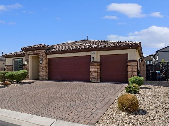 5th image of 7809 Mazarine St
