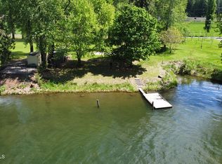 150 Cedar Grove Ln, Saint Maries, ID 83861