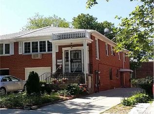 154-42 17th Rd #13, Whitestone, NY 11357