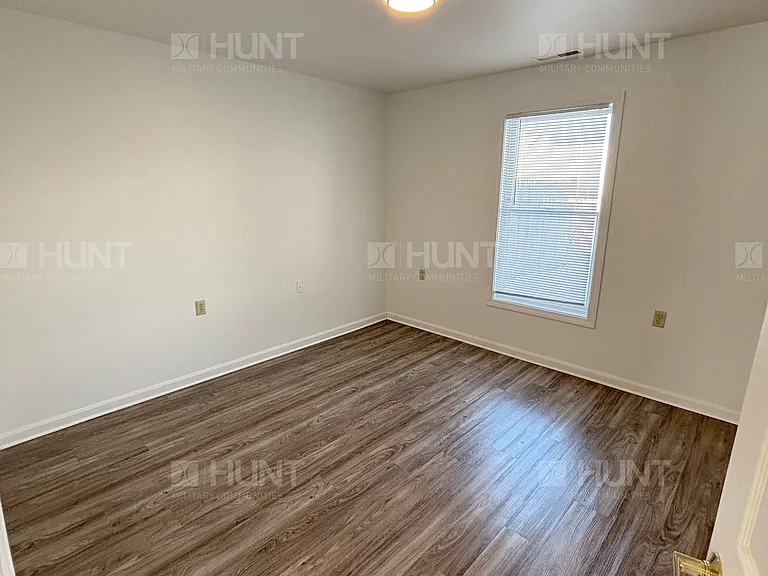 20B Scott Cir — Photo 10