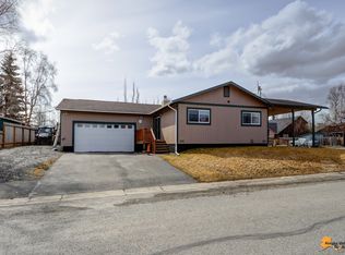 1901 E View Dr, Anchorage, AK 99504