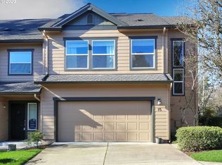 15 Summit Ridge Ct, Lake Oswego, OR 97035