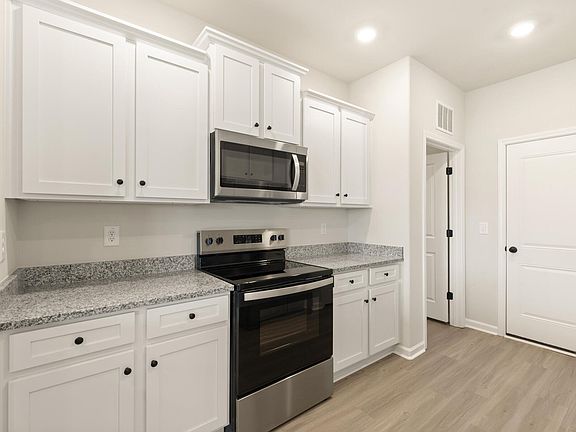 4th image of 200 Independence Ln