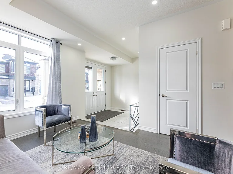 63 Minnock St — Photo 8