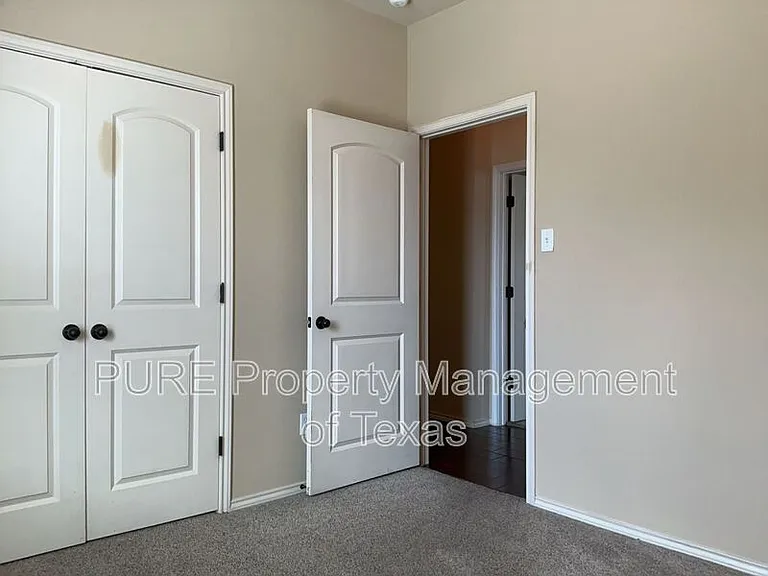 1144 Brendon Lee Ln — Photo 25