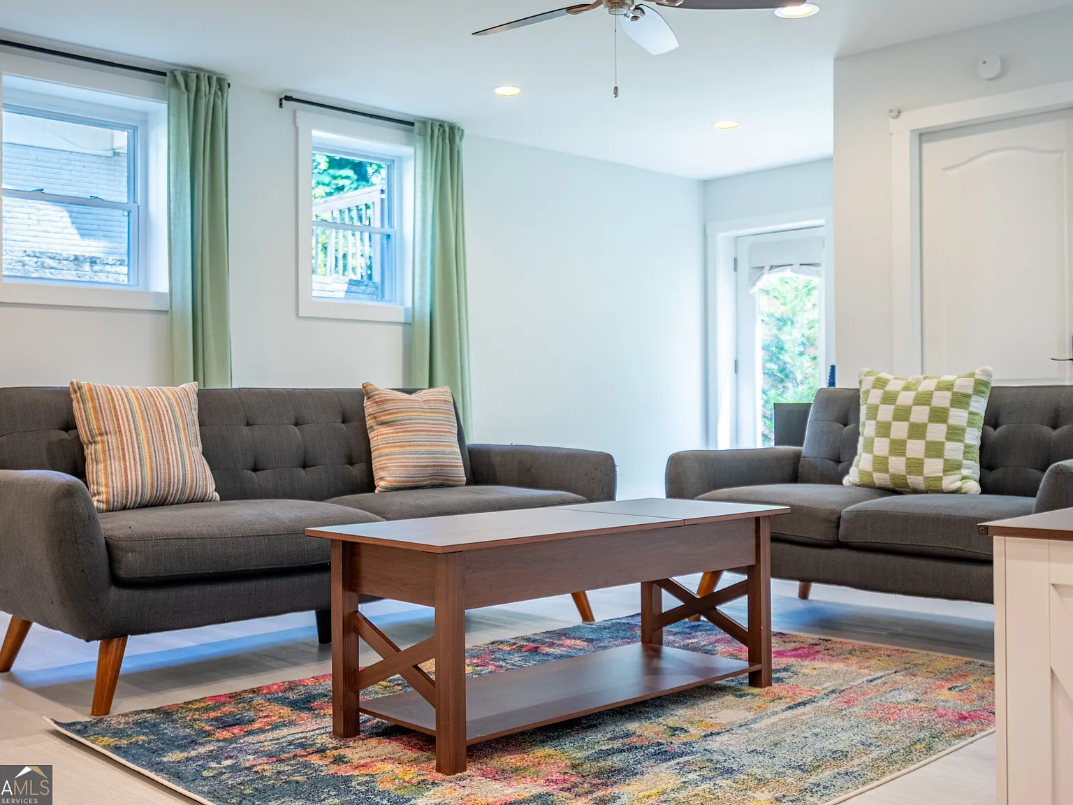 2 bed, 2.0 bath, $3,636 — Photo 4