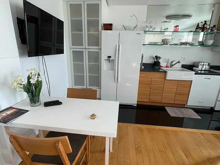 4761 Liberty Avenue — Photo 28