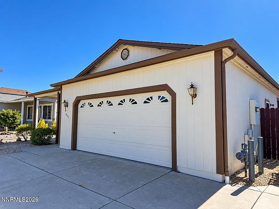 3rd image of 18300 Alderwood Ct