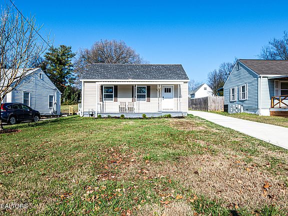 3rd image of 2911 Boright Dr