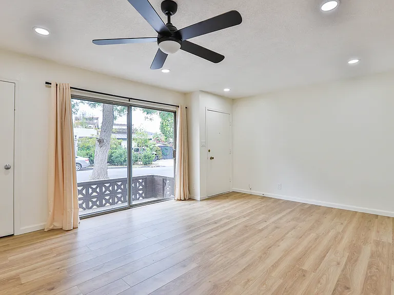 4076 Jackson Ave #1 — Photo 5