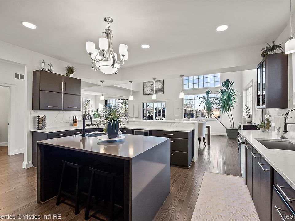 41245 Belvidere St, photo 21