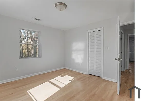 2933 Columbus Rd — Photo 9
