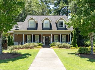375 Saint James Dr, Auburn, AL 36830