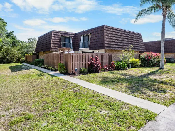 5642 SE Riverboat Drive #A5-120, Stuart, FL 34997