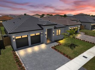 14468 SW 16th St, Miami, FL 33175