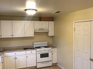 208 Hughes Ave #A, Bakersfield, CA 93308