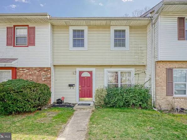 13 Maureen Ct, Sicklerville, NJ 08081