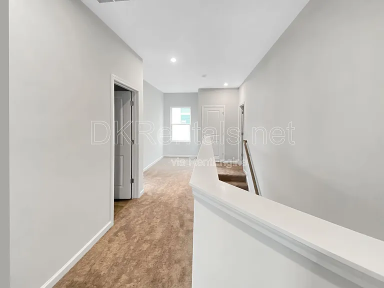 245 Birchwood Row — Photo 13