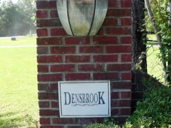 Densbrook Lane, Starkville, MS 39759