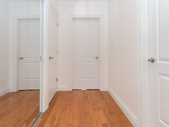4th image of 9217 71st Ave