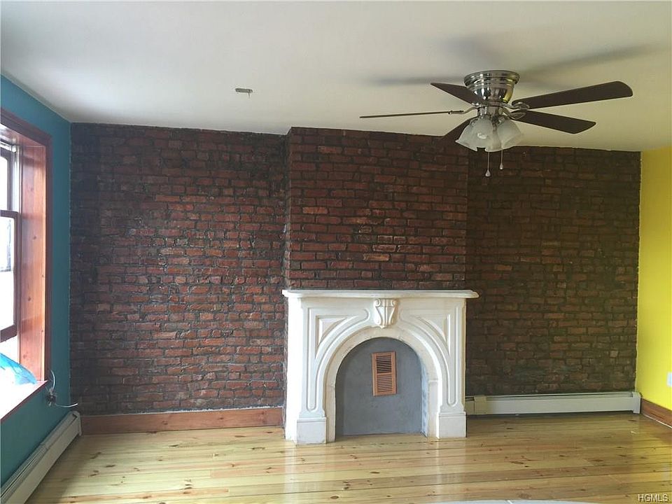 1st image of 12 Farrington St