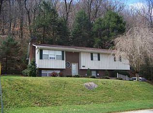 4207 Chesterfield Ave, Charleston, WV 25304