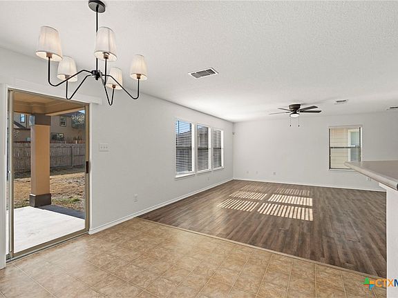 5th image of 5127 Sunview Valley