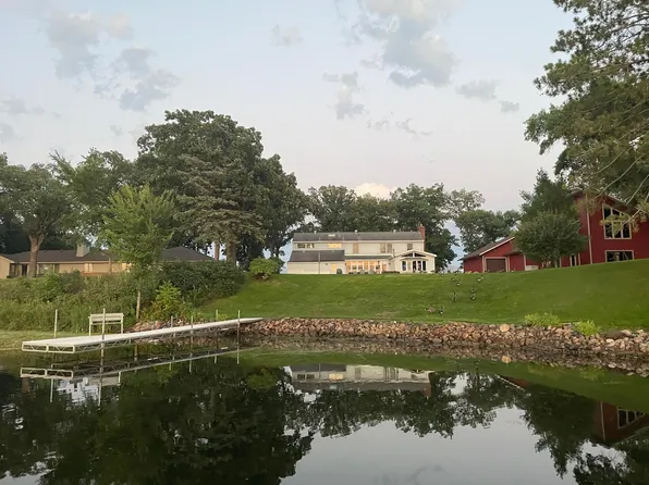1609 Riverview Dr, Little Falls, MN 56345