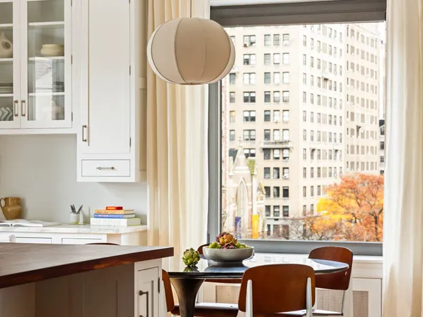 251 West 95th Street image 9 of 23