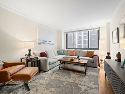 2025 Broadway APT 15C, New York, NY, 10023