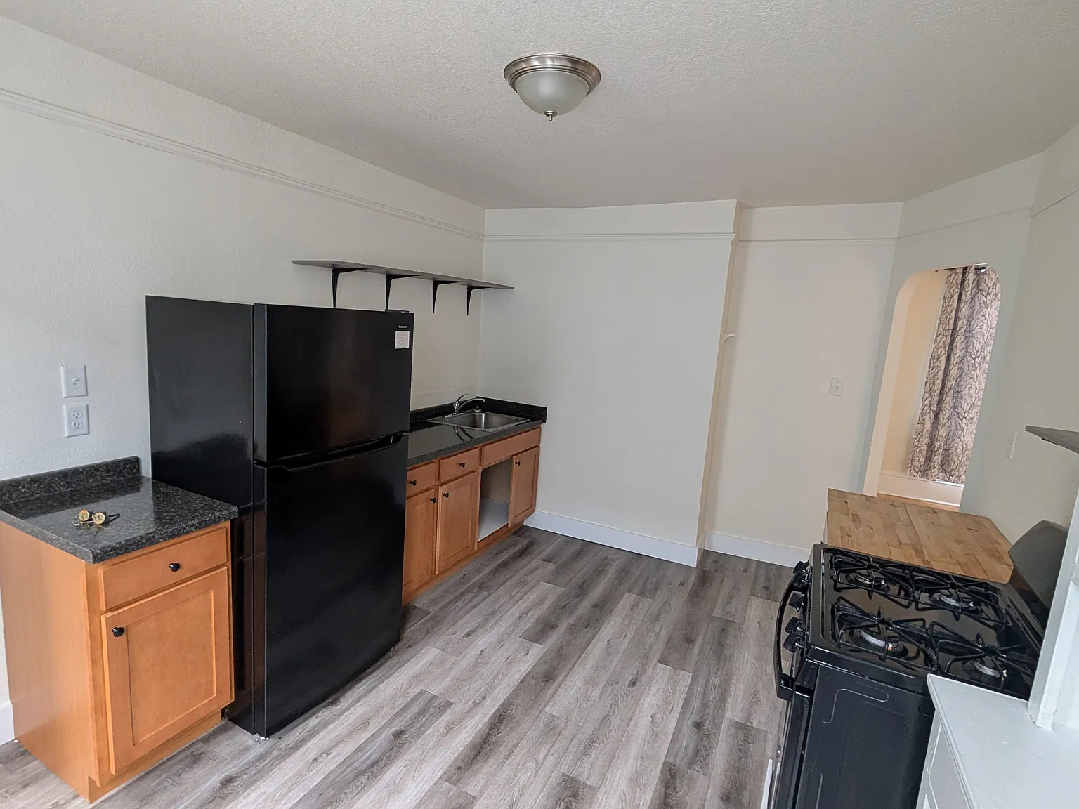 Studio, 500 sqft, $795 — Photo 4