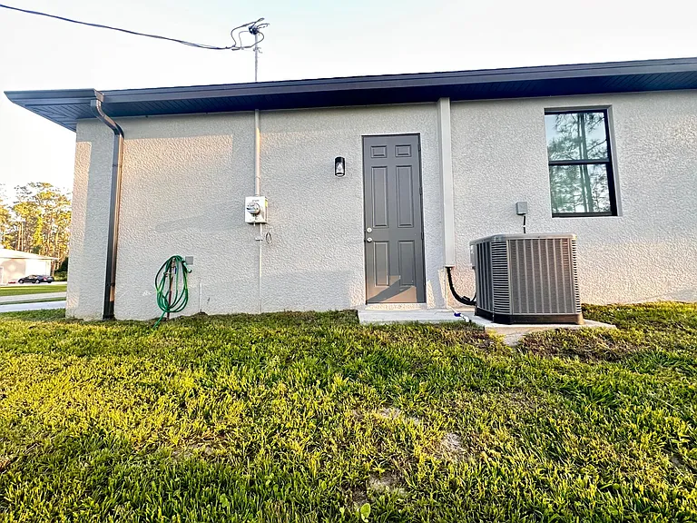 1219 Michael Ave — Photo 38