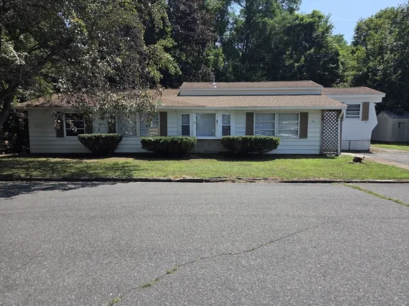 26 Elmshade Way, Springfield, MA 01119
