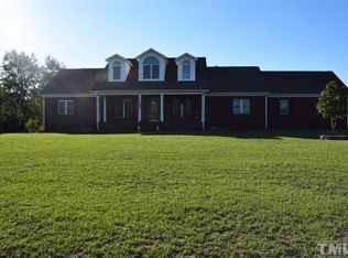 642 Cole Rd, Clayton, NC 27520