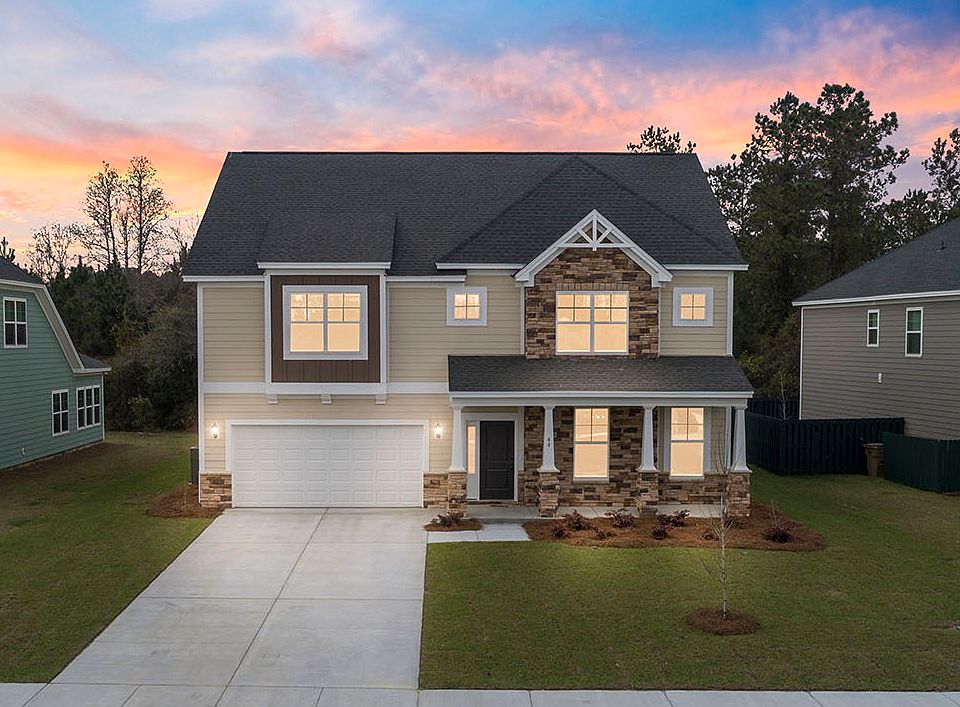 1st image of 44 Spring Hill Dr