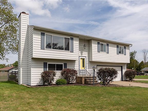 2nd image of 4067 Tudor Ave